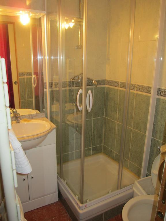 Central Hotel Paříž Pokoj fotografie